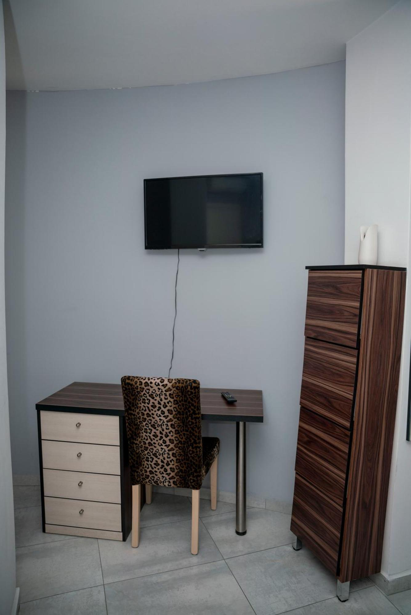 Hotel Pernoca Durrës Zewnętrze zdjęcie