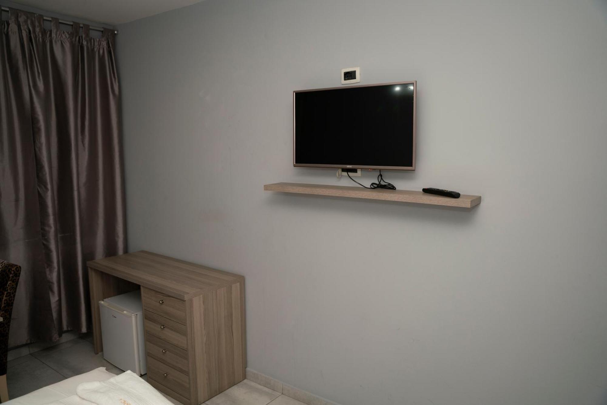 Hotel Pernoca Durrës Zewnętrze zdjęcie